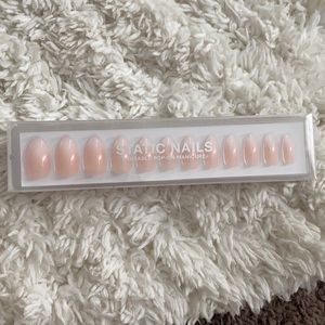 Mademoiselle almond shaped nails